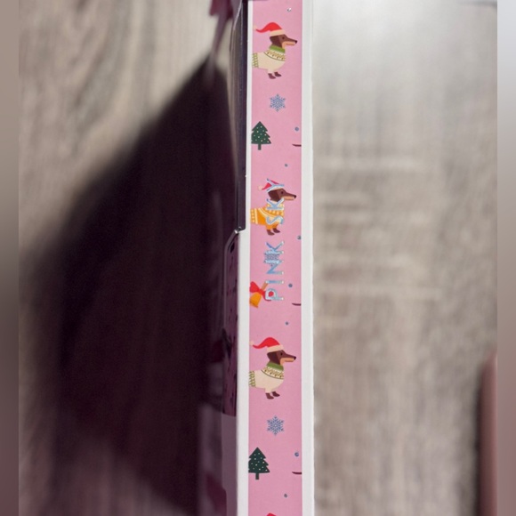 Pink Sky “Santa Paws” MagSafe iPhone 16 Pro Max Case + Screen Protector - Picture 6 of 7